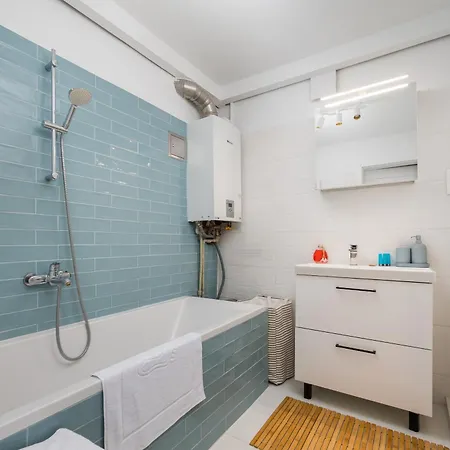 Apartamento Francuska Deluxe By Bookinghost